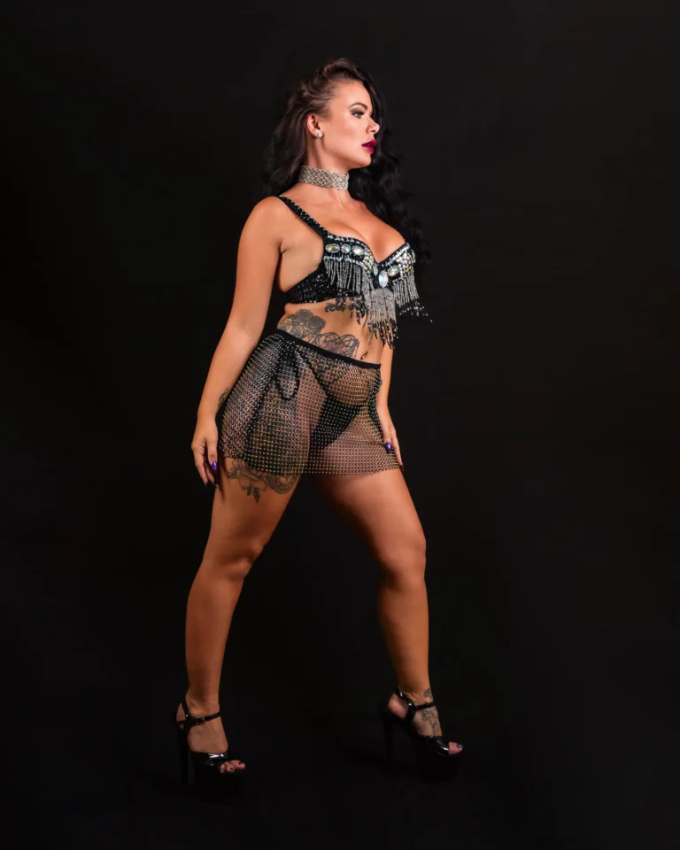 Nocturnal Lace Reverie